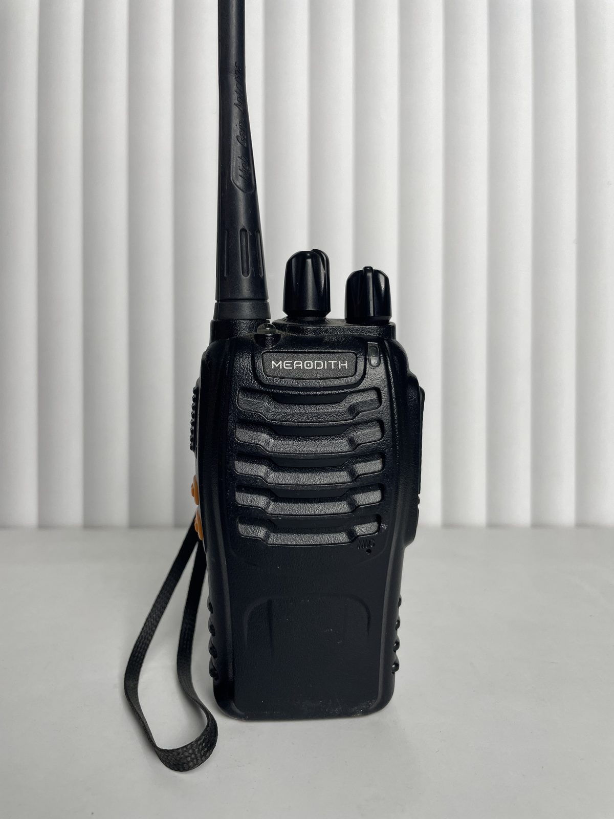 MERODITH field handheld radio