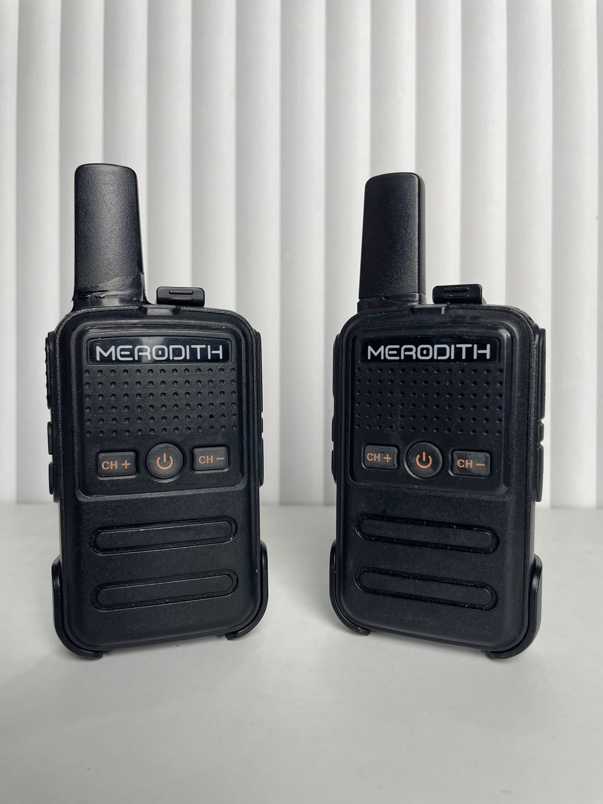 MERODITH pair walkie talkies